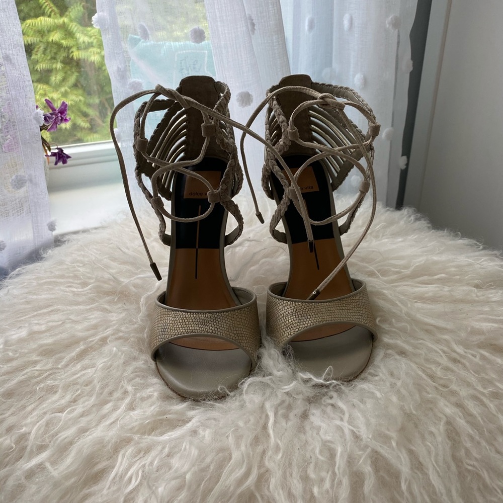 Dolce Vita Tie Up Heels